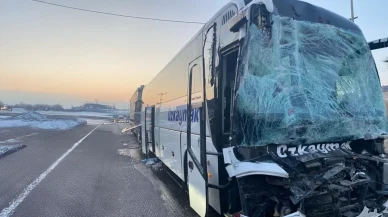 Manisa'da zincirleme kaza: Çok sayıda ölü ve yaralı var!