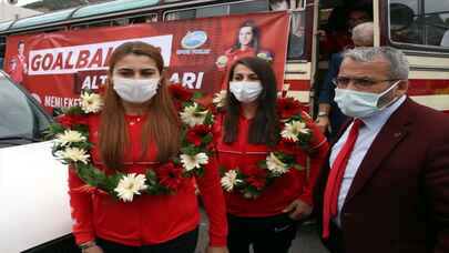 Olimpiyat şampiyonu Golbol Kadın Milli Takımı’nın kardeş oyuncuları Tokat’ta coşku ile karşılandı