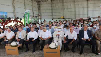 Hatay’da yeni nesil pamuk çeşitleri ”tarla günü” etkinliğiyle tanıtıldı