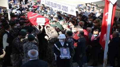 Şehit polis Cihat Şahin, Elazığ’da son yolculuğuna uğurlandı