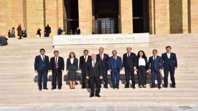 Yargıda Birlik Derneğinin yeni yönetimi Anıtkabir’i ve Adalet Bakanı Gül’ü ziyaret etti