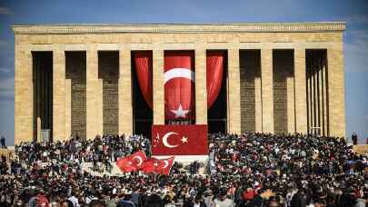 Cumhuriyetin 98’inci yılında Anıtkabir’de ziyaretçi