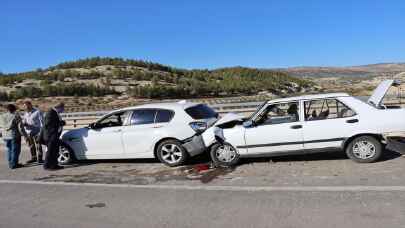 Kilis’te trafik kazası: 3 yaralı