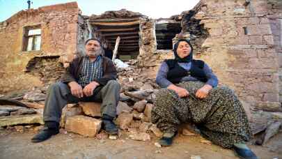 Konya’daki depremde evi hasar gördü, yaşadıklarını anlattı