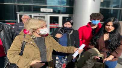 Sokak hayvanlarını besleyen kadını darbettikleri öne sürülen çift yargılanıyor