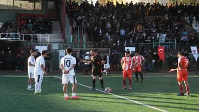 Cizre Emniyet Müdürlüğü, liseler arası futbol turnuvası düzenledi