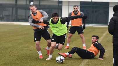 Manisa FK hazırlıklara başladı! Menemensporu ağırlayacak