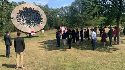 Ermeni terör örgütü'nün şehit ettiği Albay Altıkat Ottawa’da anıldı