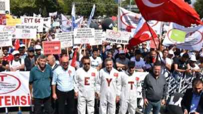 Emeklilikte yaş sorunu çözülecek mi? EYT Federasyonu Genel Başkanı Gönül Boran Özüpak'ın paylaşımı!!