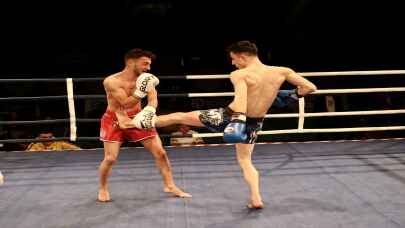 KOCAELİ - Türkiye Profesyonel Kick Boks Şampiyonası sürüyor