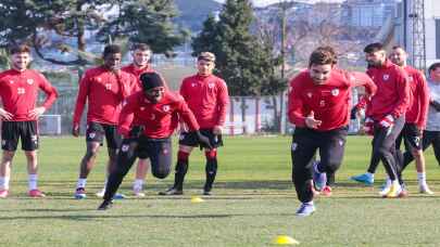 Samsunspor, Denizlispor karşısında galibiyet hedefliyor