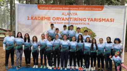 Bursa İnegöl Oryantiring sporcuları 13 madalyayla döndü 