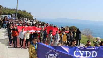 Çağdaş Gençler, 13. kez Çanakkale'de buluştu