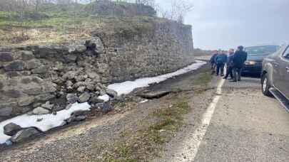 Çaybaşı'nda heyelanlar nedeniyle yollar hasar gördü