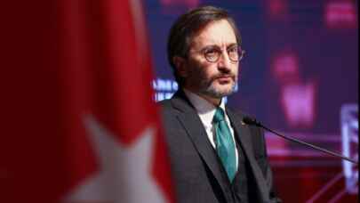 Fahrettin Altun: "En büyük çabamız küresel barışa destek olmaktır"