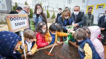 Gaziantep'te 'Sıfır Atık' ile kütüphane yapıldı 