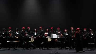 GÜMÜŞHANE - "Üniversiteli palyaçolar" köy okullarında öğrencilerin yüzünü güldürdü