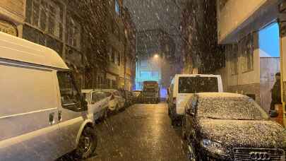 İstanbul'da kar yağışı başladı