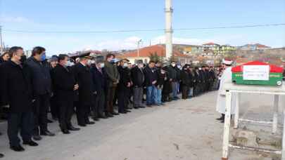 İstanbul'da vefat eden Kıbrıs gazisi Afyonkarahisar'da son yolculuğuna uğurlandı