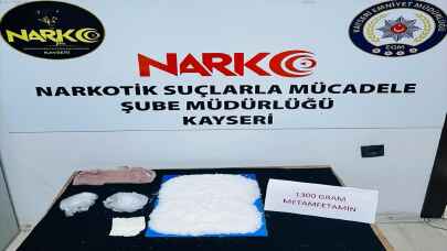 Kayseri'de yolcu otobüsünde 1 kilo 300 gram sentetik uyuşturucu ele geçirildi