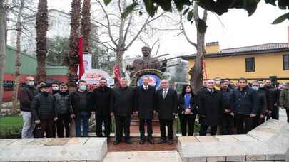 Özay Gönlüm, vefatının 22. yılında Denizli'de anıldı