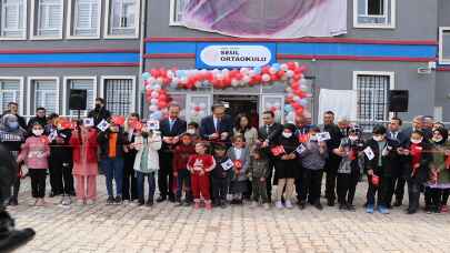 Şanlıurfa'da Güney Kore Büyükelçiliğince yaptırılan sağlık merkezi ve okul açıldı