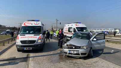 Tekirdağ'da otomobille minibüs çarpıştı, bir kişi öldü, bir kişi yaralandı