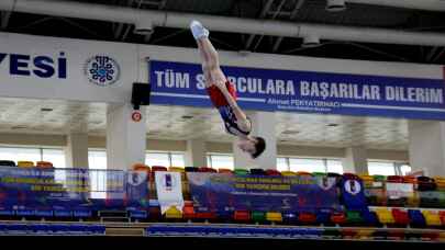 Trampolin Cimnastik Federasyon Kupası, Konya'da başladı