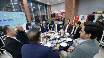 Başkan Yılmaz Bursa Yıldırım'da polislerle iftar açtı 