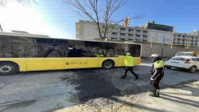 Beşiktaş'ta elektrik hattı onarımı sırasında yol çöktü