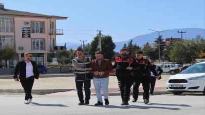 Malatya'da 5,2 büyüklüğünde deprem anında toz bulutu