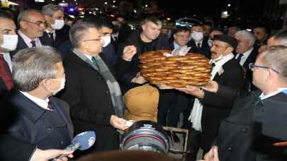 Cumhurbaşkanı Yardımcısı Oktay, Yozgat AK Parti İl Başkanlığı iftar programında konuştu: