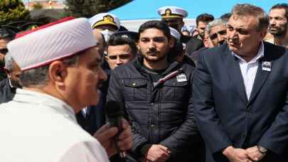 Hakkari'de şehit olan Asteğmen Kupşen İzmir'de son yolculuğuna uğurlandı