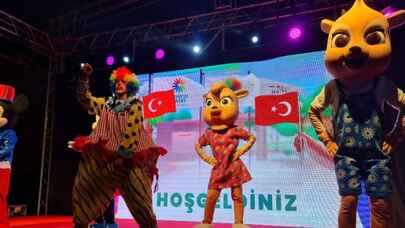 Hatay EXPO alanlarının gecesi ayrı gündüzü ayrı güzel 