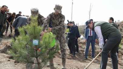 Sivas'ta 'Polis Hatıra Ormanı' oluşturuldu