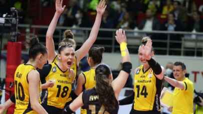 VakıfBank, CEV Şampiyonlar Ligi'nde finalde!