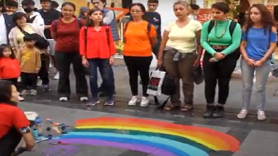 LC Waikiki'ye LGBT protestosu!