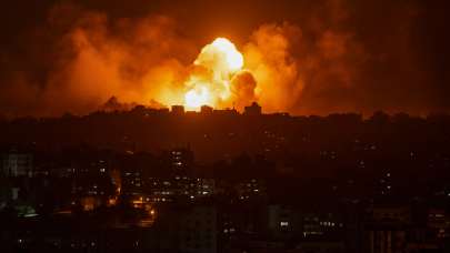 İsrail ordusu gece boyunca Gazze'yi bombaladı