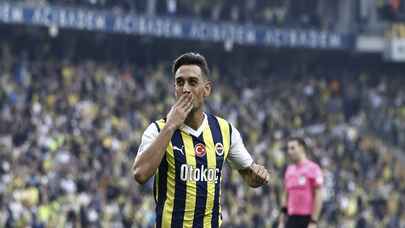 Fenerbahçe'ye İrfan Can Kahveci'den şok haber!