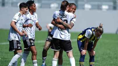 Kadınlar Süper Ligi'nde derbi zaferi Beşiktaş'ın! Fenerbahçe'yi mağlup etti