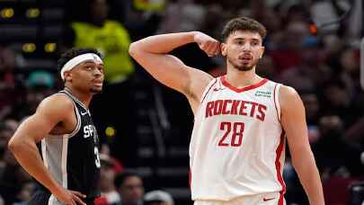 NBA'de Alperen Şengün kariyer rekoru kırdı, Rockets kazandı!