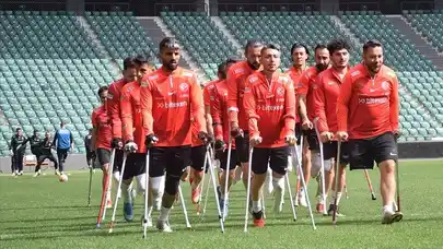 Ampute Milli Futbol Takımı'ndan zafer sesleri: Özbekistan'ı 6-1 yendi