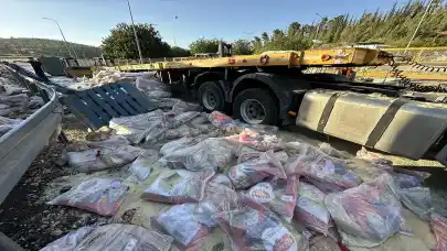 Gazze’de insani krizin yeni boyutu: Yahudi yerleşimciler gıda yüklü tırı yağmaladı