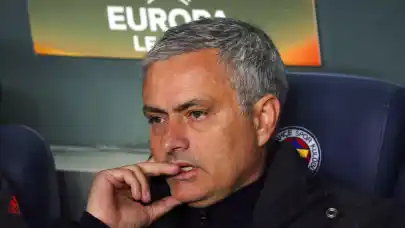 Fenerbahçe'den Jose Mourinho paylaşımı: Pazar günü Kadıköy'de buluşalım