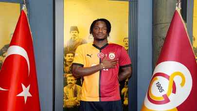 Batshuayi, Galatasaray'a imzayı attı: İşte forma numarası