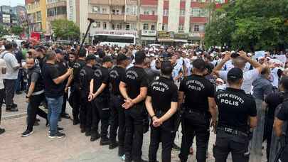 Iğdır Belediyesi'nde eylemler sürüyor! İşten çıkarılan 204 işçi işini geri istiyor