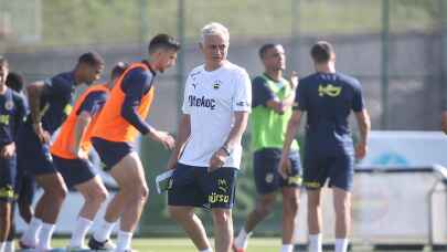 Fenerbahçe'de Jose Mourinho rüzgarı: 8 futbolcuyu istemiyor