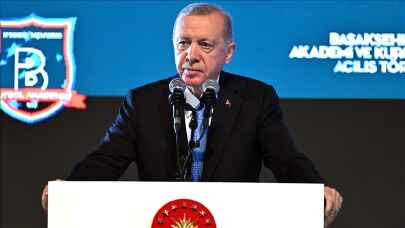 Cumhurbaşkanı Erdoğan: Ülkemiz futbolunu uyarlamamız gerekiyor