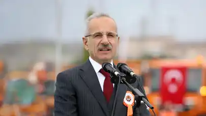 Bakan Uraloğlu, lacivert yolu anlattı!