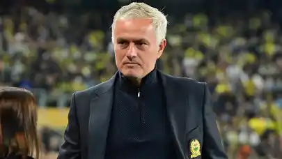 İngiliz basını Jose Mourinho'nun neden kırmızı kart gördüğünü açıkladı